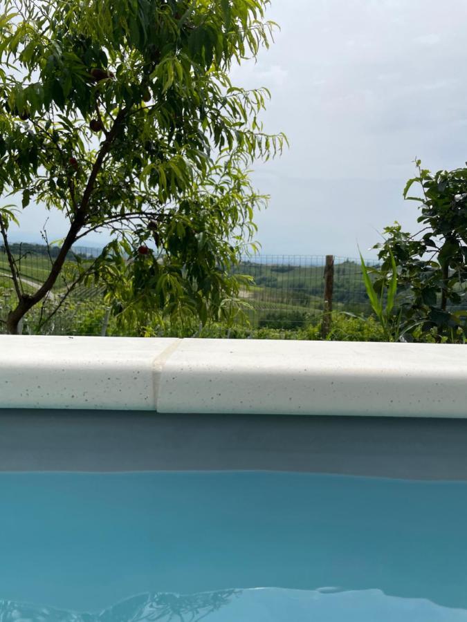 Agriturismo La Ca Veja Monforte dʼAlba Exterior foto
